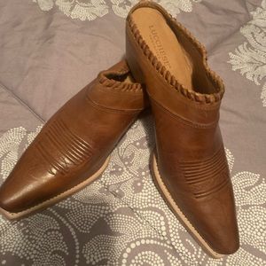 Lucchese Boot mules, never worn 8.5